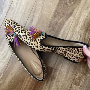 Hush Puppies leopard print flat size 8